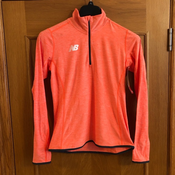 New Balance Tops - NWT New Balance Dry Accelerate Quarter Zip Pullover Performance Top Size M